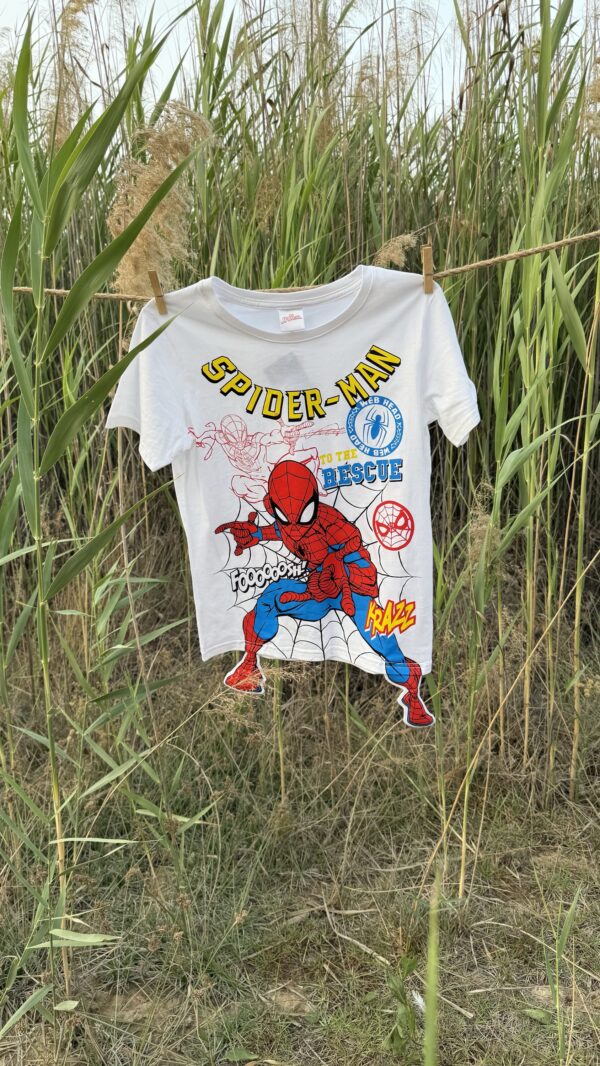 قميص ديزني متوفر سايزات للبنات والاولاد